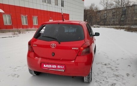 Toyota Yaris III рестайлинг, 2007 год, 420 000 рублей, 5 фотография