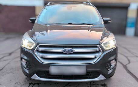 Ford Kuga III, 2018 год, 2 350 000 рублей, 1 фотография