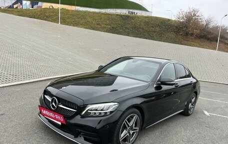 Mercedes-Benz C-Класс, 2019 год, 3 100 000 рублей, 4 фотография