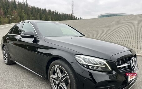 Mercedes-Benz C-Класс, 2019 год, 3 100 000 рублей, 18 фотография