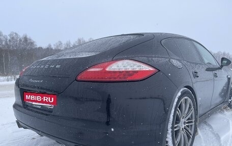 Porsche Panamera II рестайлинг, 2012 год, 2 650 000 рублей, 2 фотография