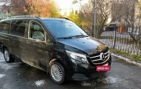 Mercedes-Benz V-Класс, 2017 год, 4 900 000 рублей, 12 фотография