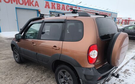 Chevrolet Niva I рестайлинг, 2018 год, 1 010 000 рублей, 4 фотография