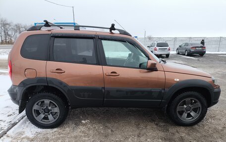 Chevrolet Niva I рестайлинг, 2018 год, 1 010 000 рублей, 5 фотография