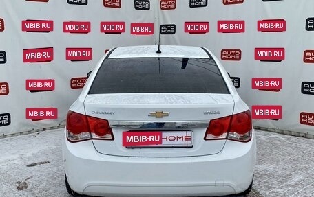 Chevrolet Cruze II, 2010 год, 550 000 рублей, 5 фотография