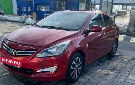 Hyundai Solaris II рестайлинг, 2014 год, 890 000 рублей, 2 фотография