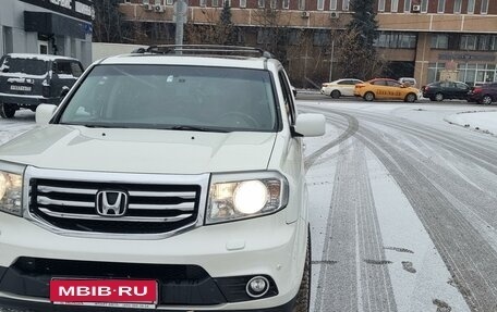 Honda Pilot III рестайлинг, 2013 год, 2 300 000 рублей, 4 фотография