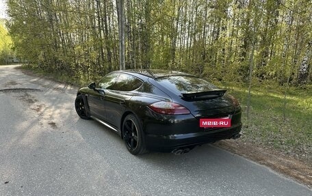 Porsche Panamera II рестайлинг, 2011 год, 2 390 000 рублей, 25 фотография