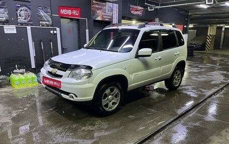 Chevrolet Niva I рестайлинг, 2012 год, 525 000 рублей, 1 фотография