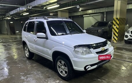 Chevrolet Niva I рестайлинг, 2012 год, 525 000 рублей, 2 фотография