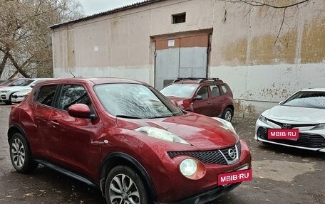 Nissan Juke II, 2013 год, 950 000 рублей, 6 фотография