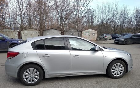 Chevrolet Cruze II, 2011 год, 750 000 рублей, 2 фотография