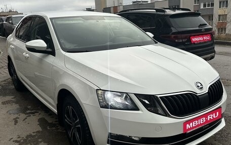 Skoda Octavia, 2020 год, 1 940 000 рублей, 2 фотография