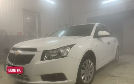 Chevrolet Cruze II, 2012 год, 850 000 рублей, 2 фотография