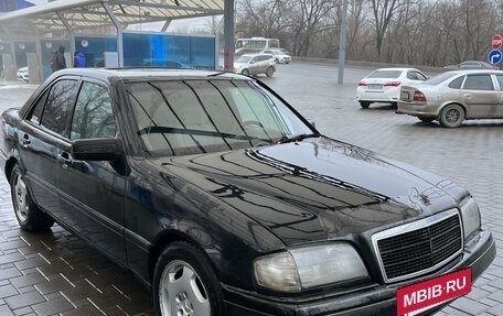 Mercedes-Benz C-Класс, 1996 год, 380 000 рублей, 7 фотография