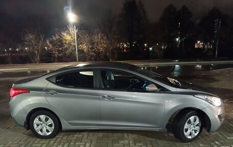 Hyundai Elantra V, 2011 год, 999 999 рублей, 4 фотография