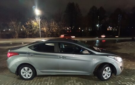 Hyundai Elantra V, 2011 год, 999 999 рублей, 6 фотография