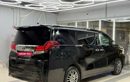 Toyota Alphard III, 2017 год, 4 550 000 рублей, 4 фотография