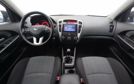 KIA cee'd I рестайлинг, 2010 год, 840 000 рублей, 12 фотография