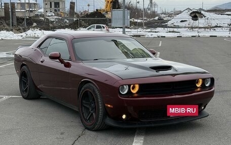 Dodge Challenger III рестайлинг 2, 2019 год, 4 950 000 рублей, 16 фотография