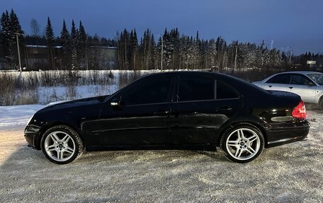 Mercedes-Benz E-Класс, 2004 год, 900 000 рублей, 2 фотография