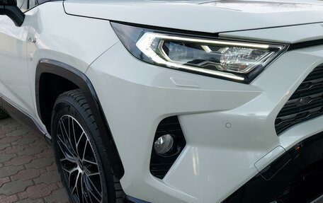 Toyota RAV4, 2019 год, 3 999 888 рублей, 13 фотография