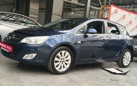 Opel Astra J, 2010 год, 750 000 рублей, 13 фотография