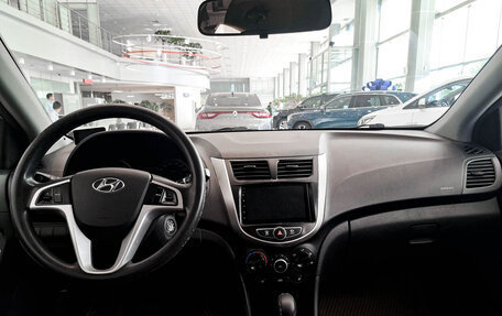 Hyundai Solaris II рестайлинг, 2012 год, 760 000 рублей, 17 фотография