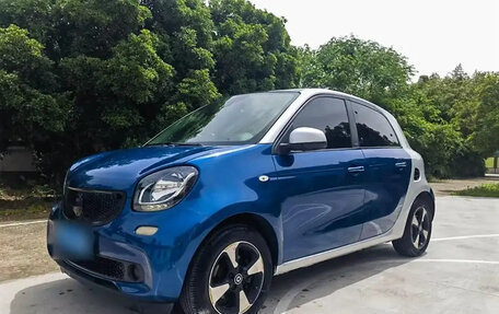 Smart Forfour II, 2018 год, 1 470 000 рублей, 1 фотография