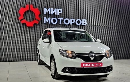 Renault Sandero II рестайлинг, 2015 год, 830 000 рублей, 3 фотография