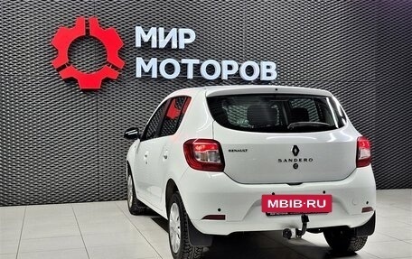 Renault Sandero II рестайлинг, 2015 год, 830 000 рублей, 12 фотография