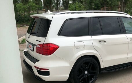 Mercedes-Benz GL-Класс, 2014 год, 3 100 000 рублей, 3 фотография