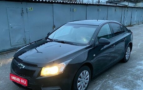 Chevrolet Cruze II, 2010 год, 630 000 рублей, 9 фотография