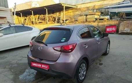 Mazda Demio IV, 2015 год, 1 070 000 рублей, 9 фотография