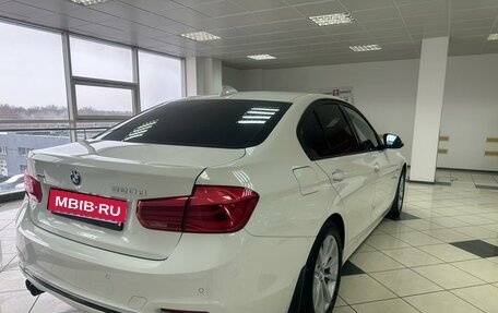 BMW 3 серия, 2017 год, 3 000 000 рублей, 30 фотография