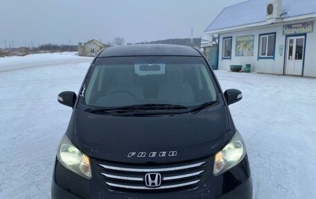 Honda Freed I, 2010 год, 1 210 000 рублей, 3 фотография