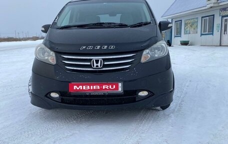 Honda Freed I, 2010 год, 1 210 000 рублей, 4 фотография