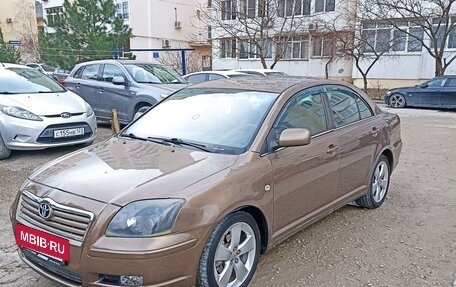 Toyota Avensis III рестайлинг, 2004 год, 860 000 рублей, 21 фотография