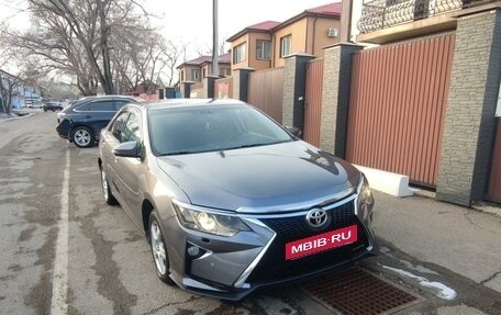 Toyota Camry, 2016 год, 2 499 000 рублей, 10 фотография