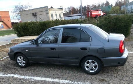 Hyundai Accent II, 2004 год, 475 000 рублей, 2 фотография