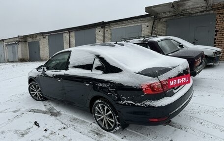 Volkswagen Jetta VI, 2012 год, 930 000 рублей, 3 фотография