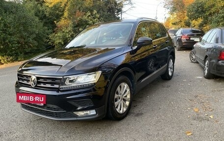 Volkswagen Tiguan II, 2017 год, 2 200 000 рублей, 2 фотография