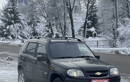 Chevrolet Niva I рестайлинг, 2010 год, 550 000 рублей, 1 фотография