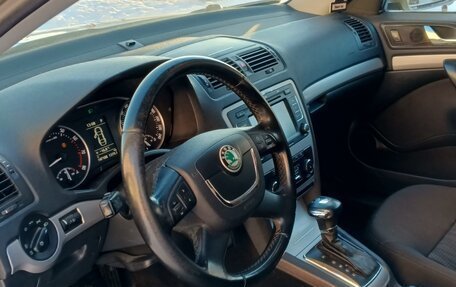 Skoda Octavia, 2010 год, 580 000 рублей, 9 фотография