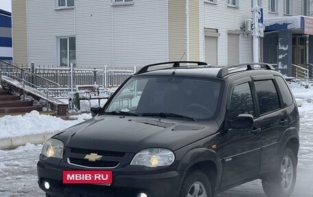 Chevrolet Niva I рестайлинг, 2010 год, 550 000 рублей, 2 фотография