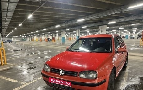 Volkswagen Golf IV, 2000 год, 230 000 рублей, 2 фотография