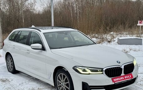 BMW 5 серия, 2020 год, 3 750 000 рублей, 2 фотография