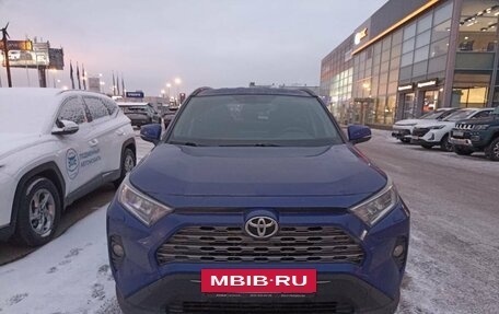 Toyota RAV4, 2021 год, 3 617 000 рублей, 2 фотография