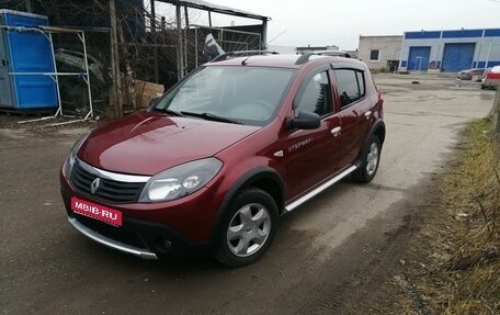 Renault Sandero I, 2012 год, 585 000 рублей, 1 фотография