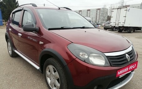 Renault Sandero I, 2012 год, 585 000 рублей, 3 фотография